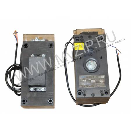 XF25561AAA005 + XF25561AAA006