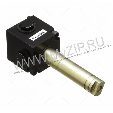 R80390001
